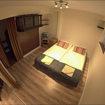 شقة فروتسواف  في Apartament Biala Magnolia المظهر الخارجي الصورة