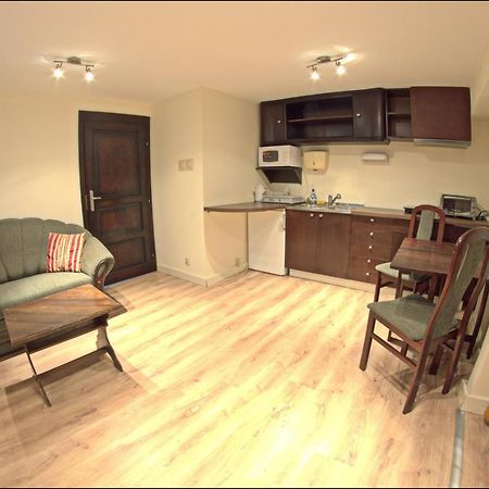 شقة فروتسواف  في Apartament Biala Magnolia المظهر الخارجي الصورة